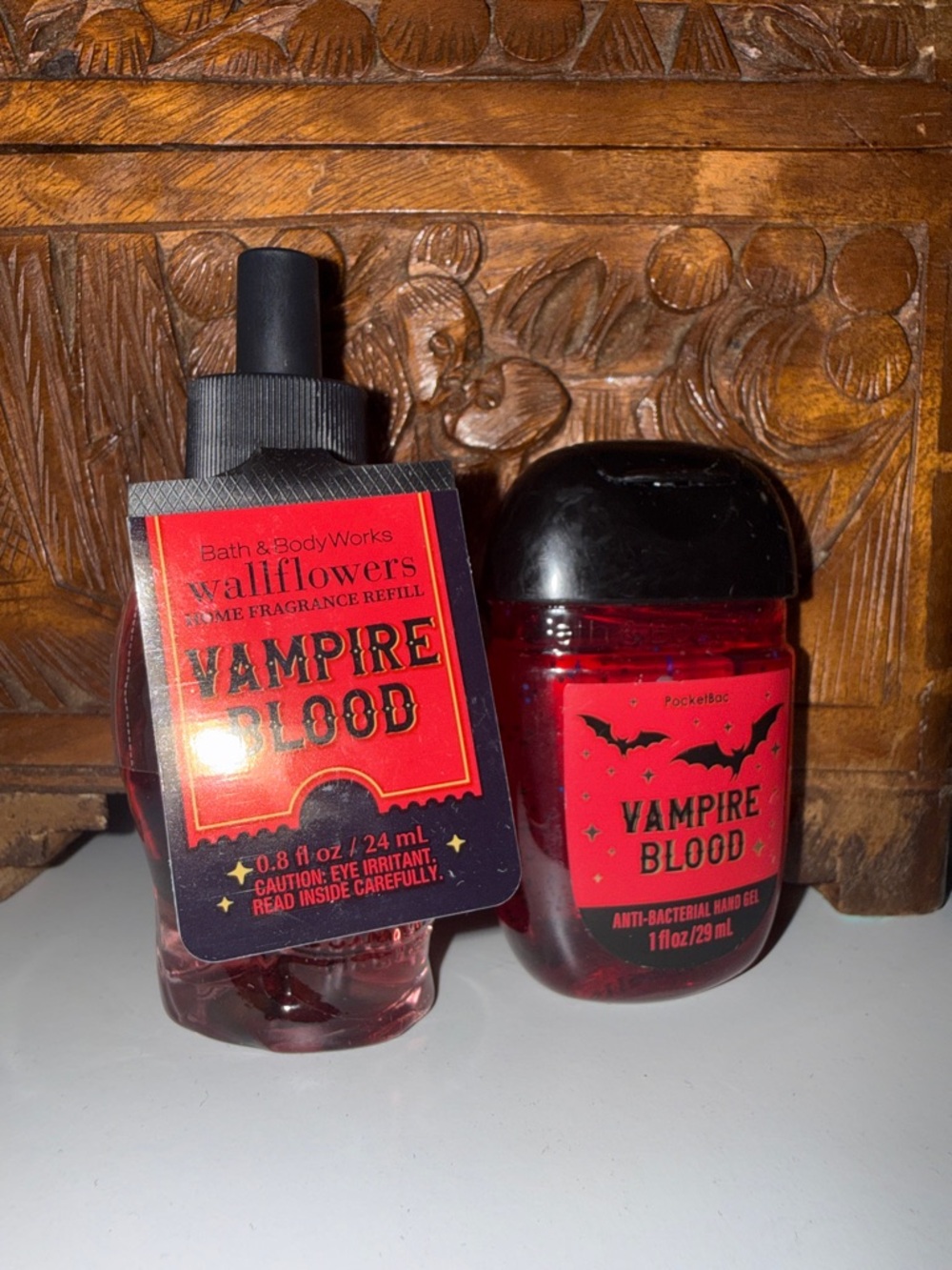 Bath & Body Works Vampire Blood PocketBac & Wallflowers Refill - Red & Black